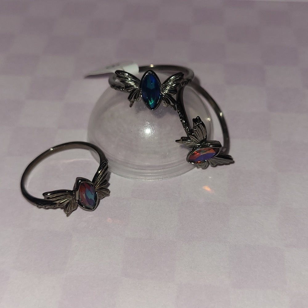 Butterfly Crystal Ring - Iridescent Blue-Purple Accent Size 8